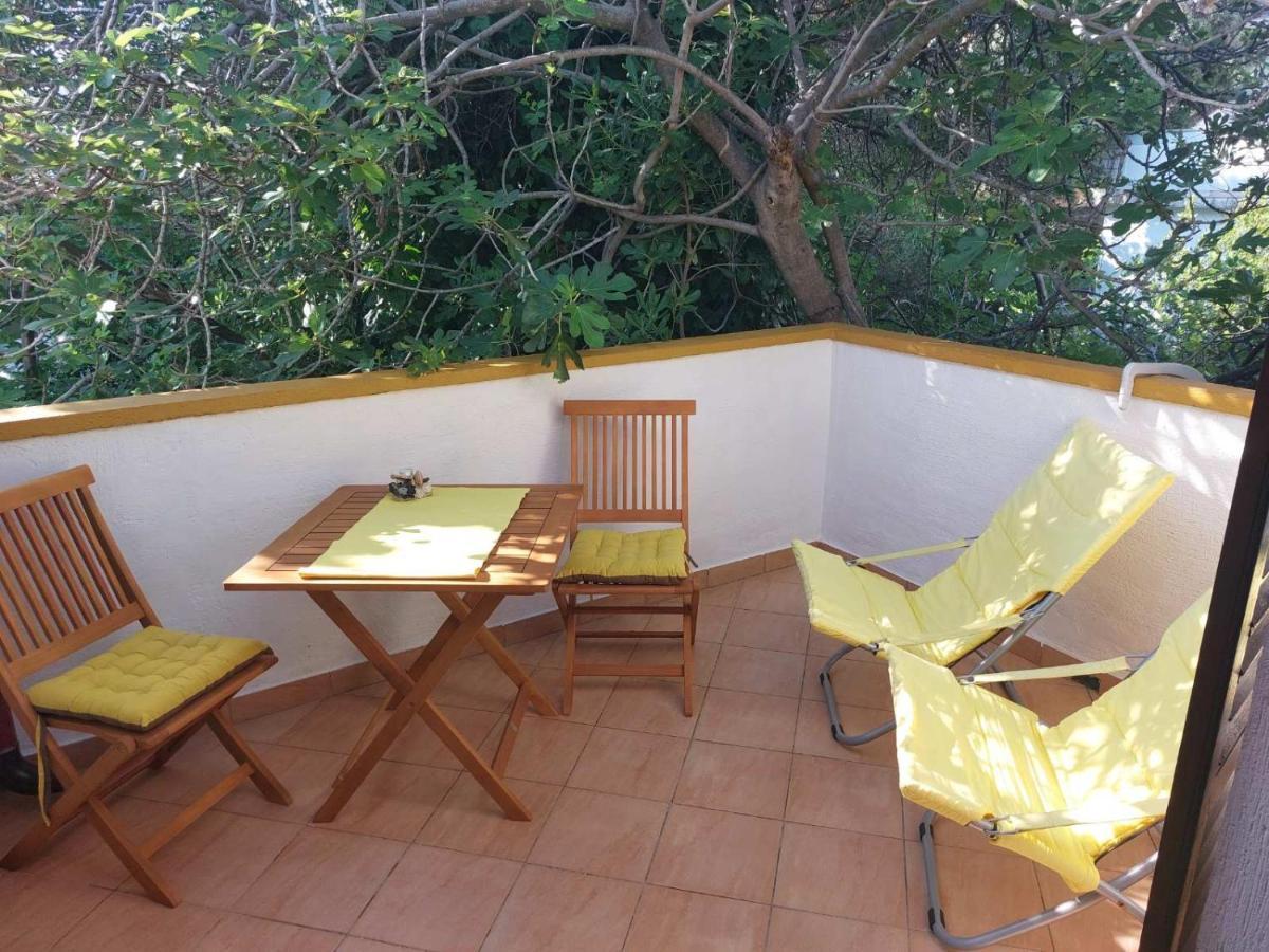 Apartment Tonci Rab Town Eksteriør bilde